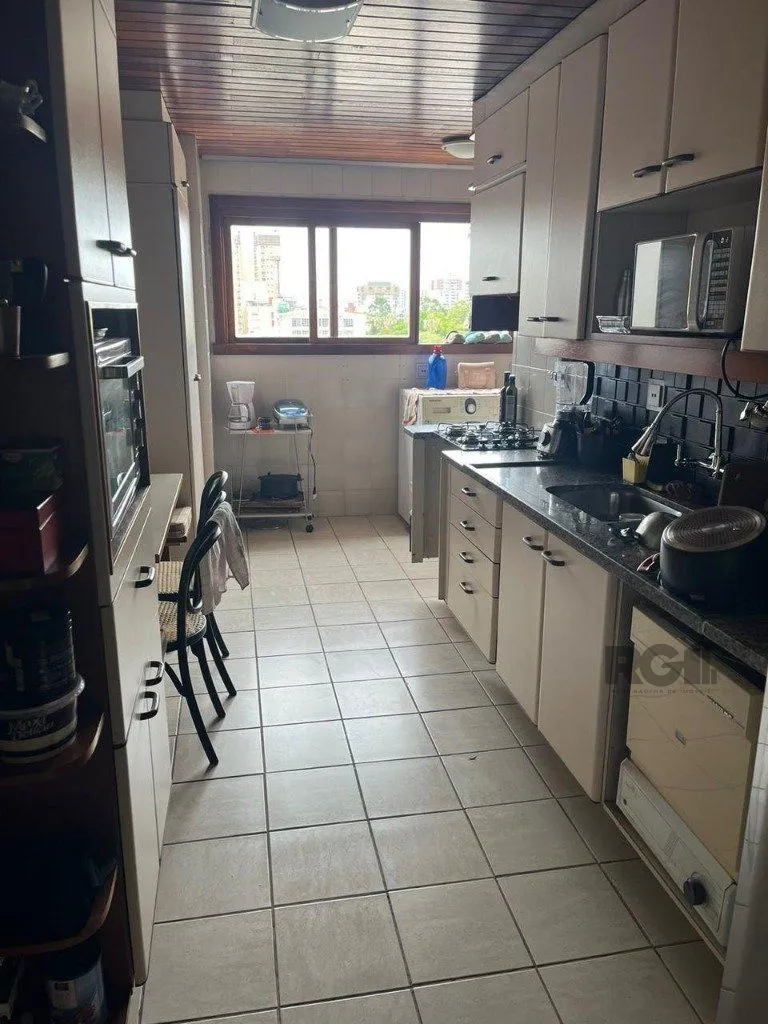 Imagem Cobertura Duplex para Venda - 269,97², 3 dorm, 1 suite, 2 vagas - Menino Deus