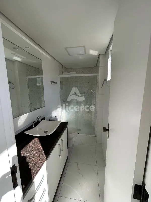 Imagem Apartamento à venda com 3 quartos 1 suíte, 92m² em Carvoeira Florianópolis