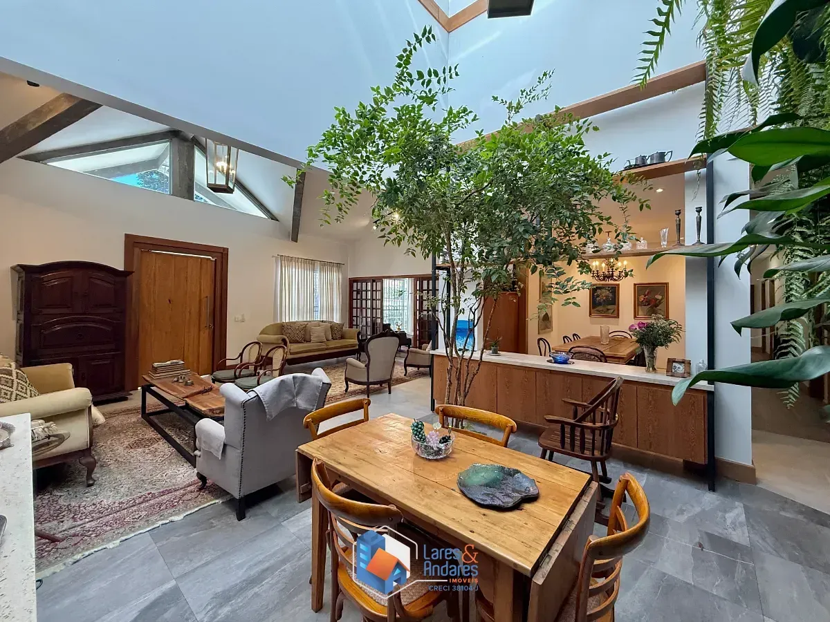Imagem Casa de vila para venda em Jardim dos Estados com 4 quartos, sendo 4 suítes, 393m²