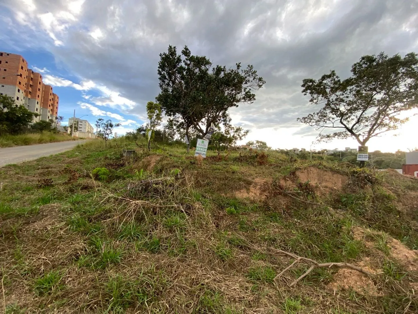 Imagem Terreno à venda no Villa Paradísio - Lagoa Santa, Minas Gerais