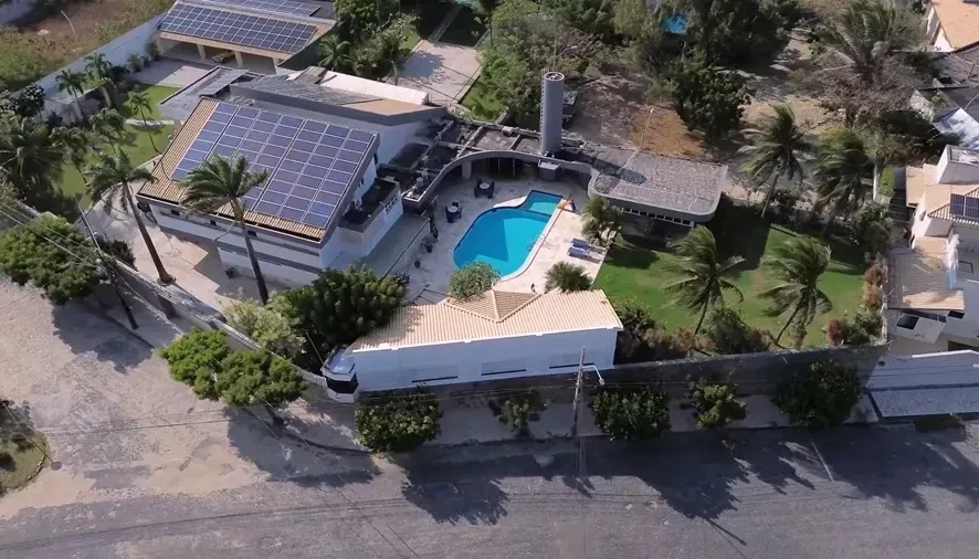 Imagem Casa com 5 Quartos à Venda, 1.600 m² em De Lourdes - Fortaleza