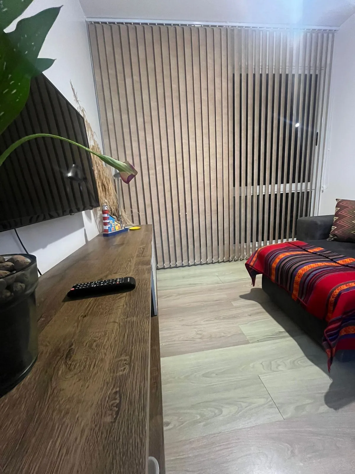 Imagem Apartamento no Residencial Urbano Ipiranga a venda no bairro Partenon com 3 dormitórios sendo 1 suíte.