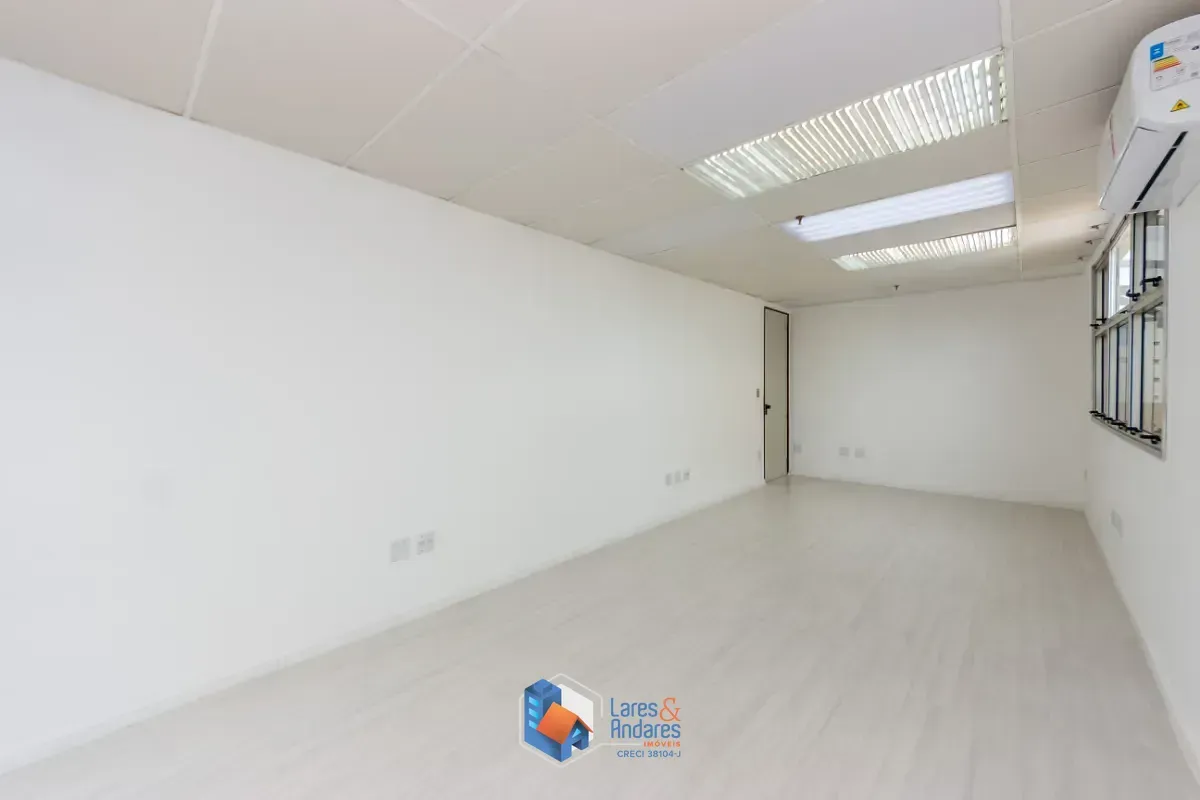 Imagem Conjunto comercial para venda e locação em Indianópolis, 211m²