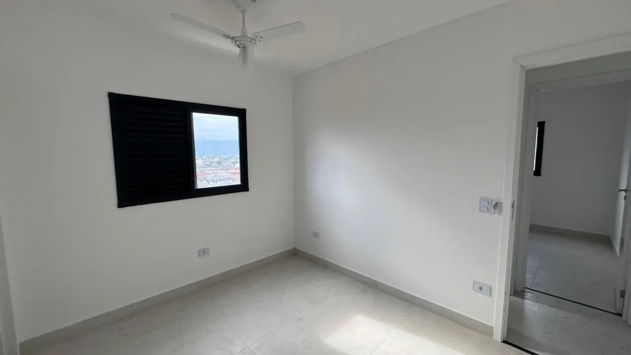 Imagem Apartamento para Venda em Praia Grande, Maracanã, 2 dormitórios, 1 suíte, 1 banheiro, 1 vaga