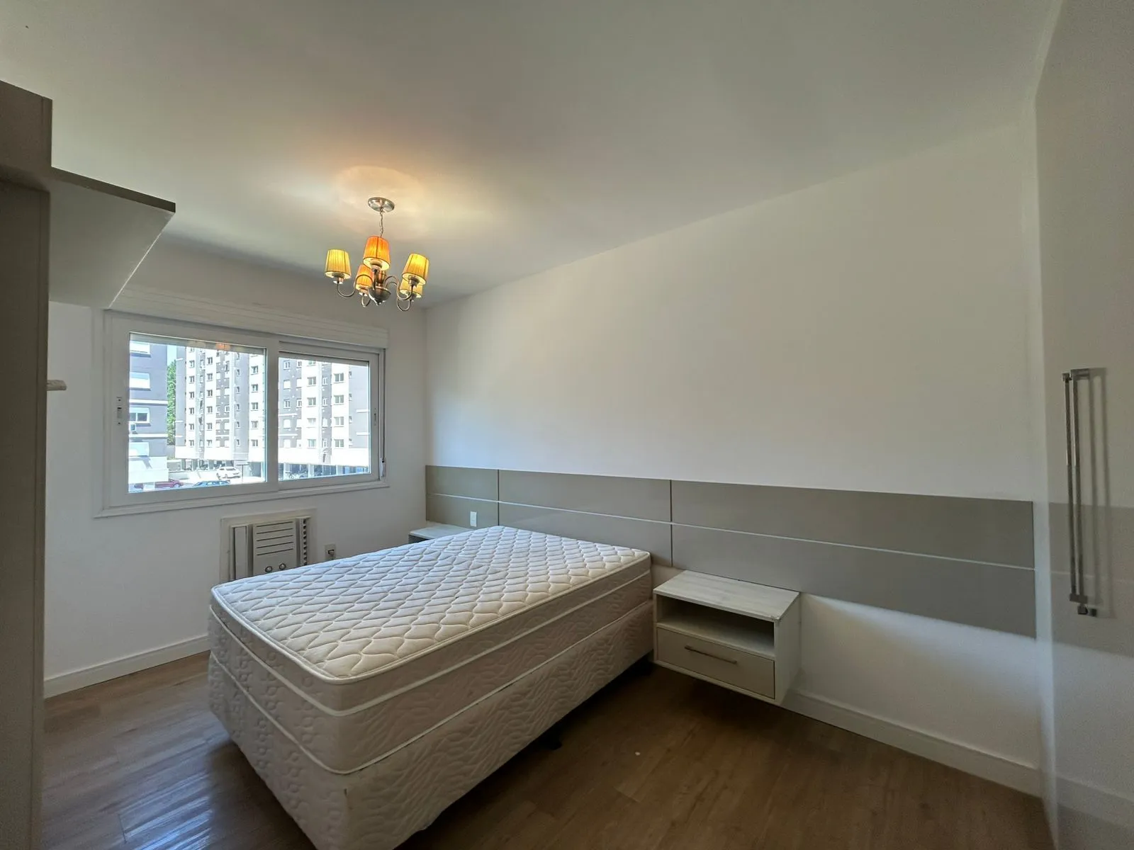 Imagem Apartamento para Venda - 73m², 3 dormitórios, sendo 1 suites, 1 vaga - Jardim Itu Sabará