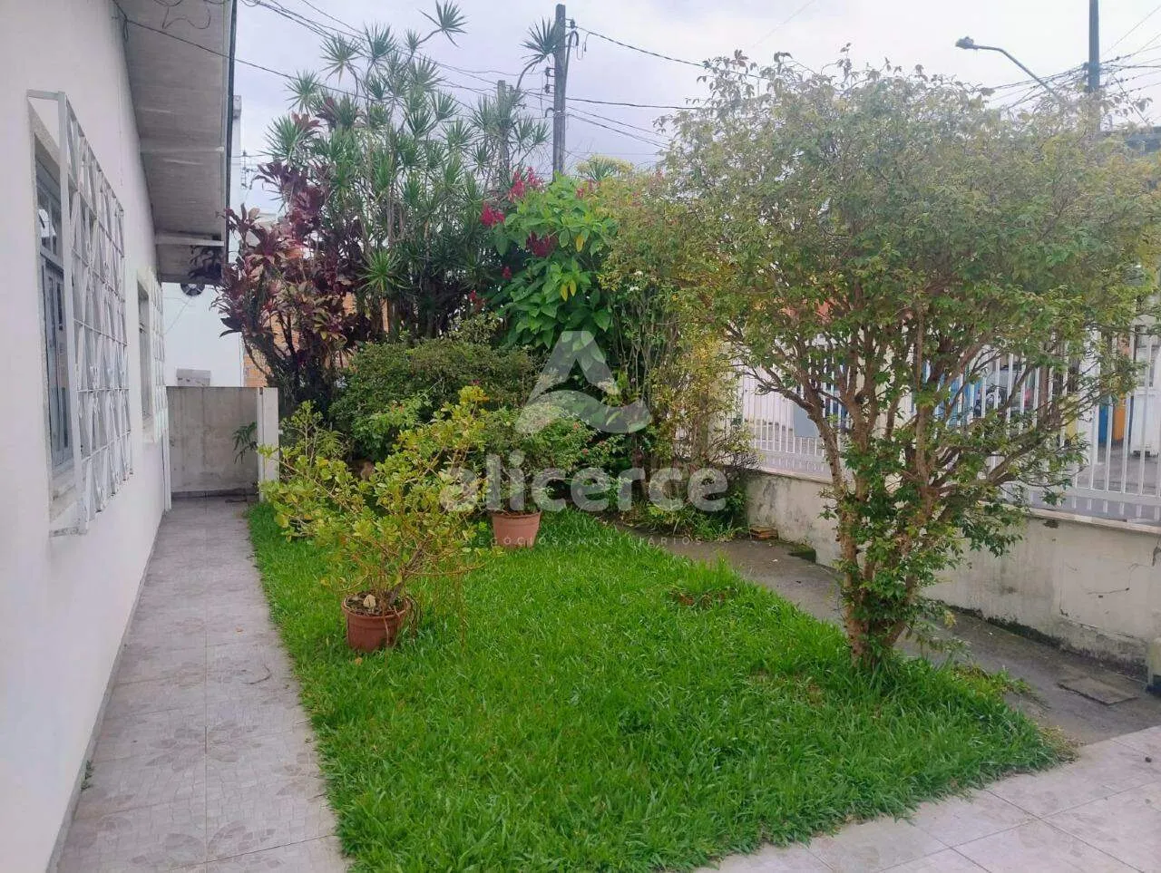 Imagem Casa à Venda: Oportunidade Imperdível!