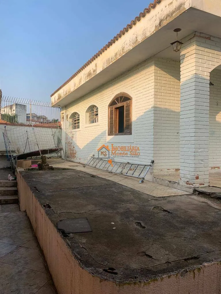 Imagem Casa com 4 dormitórios à venda por R$ 1.800.000,00 - Vila Rosália - Guarulhos/SP