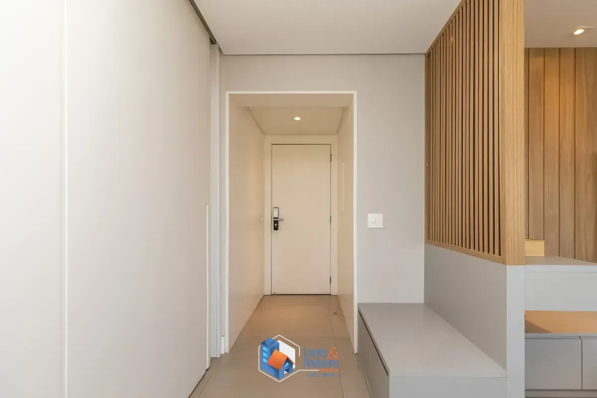 Imagem Cobertura para venda e locação em Pinheiros com 3 quartos, sendo 1 suíte, 198m²