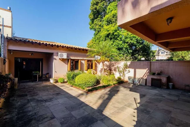 Imagem Casa para venda no bairro Tristeza em Porto Alegre