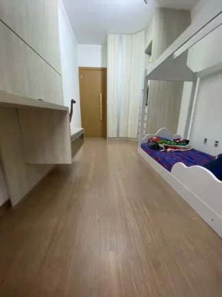 Imagem Excelente apartamento na Guilhermina 4 dormitórios 2 suítes!!!