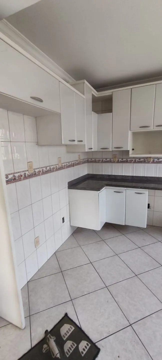 Imagem Triplex à venda em Porto Alegre, Jardim Itu-Sabará, com 5 quartos, 338.77m2