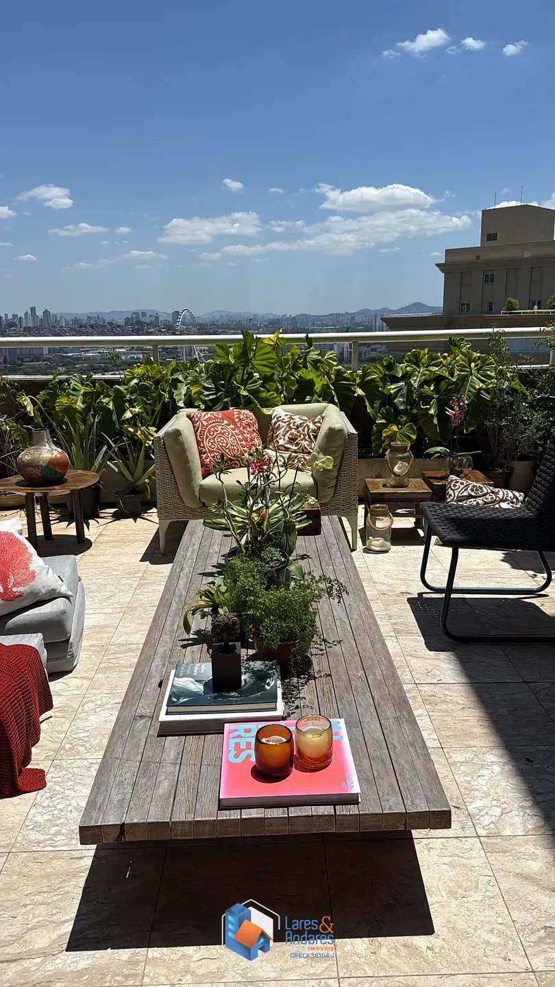 Imagem Cobertura para venda em Alto de Pinheiros com 4 quartos, sendo 4 suítes, 528m²