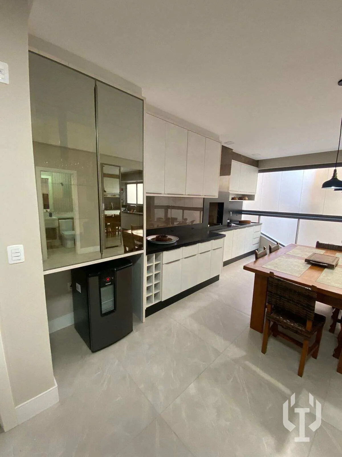 Imagem Apartamento à venda, no Le Blanc, em Itapema, Meia Praia, com 3 quartos