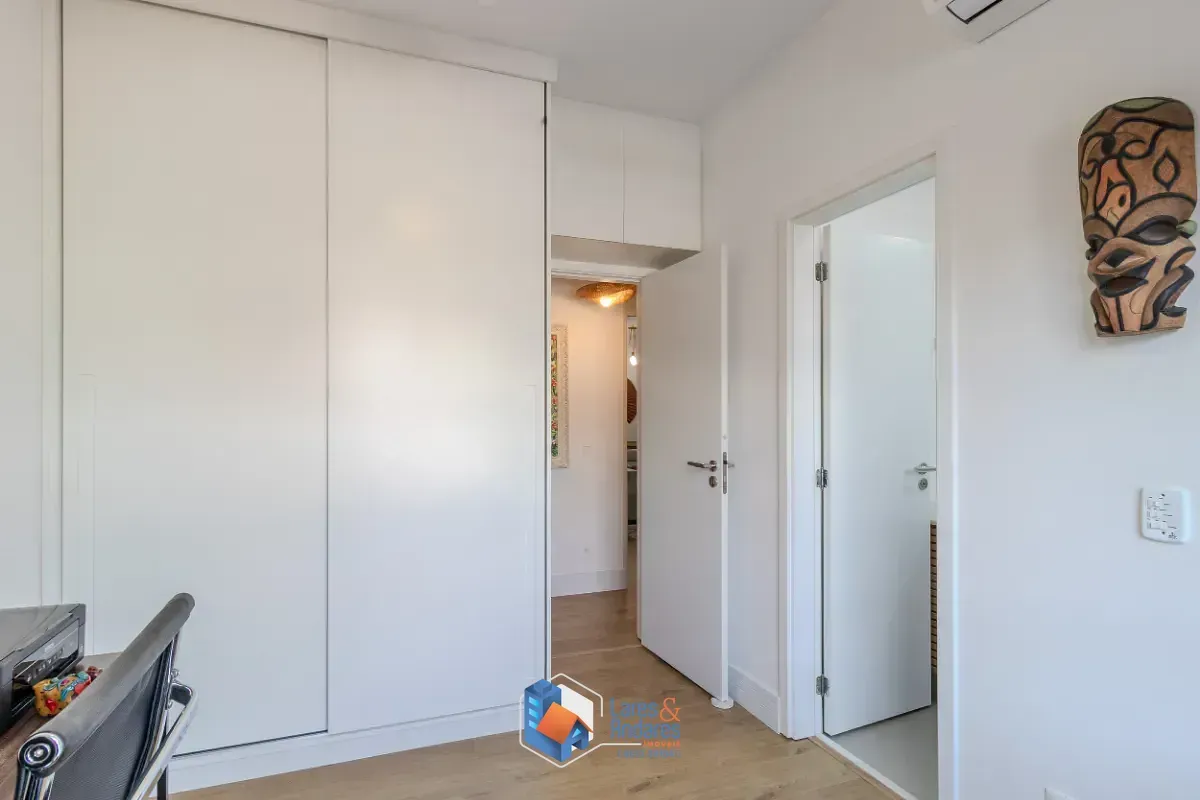 Imagem Apartamento para venda em Campo Belo com 3 quartos, sendo 3 suítes, 138m²