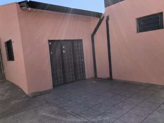 Imagem Barracão com 3 salas na Vila Engler