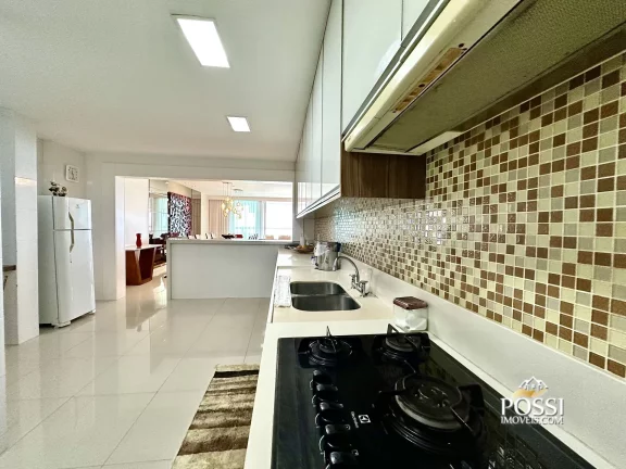 Imagem Praia de Beverly Hills! Luxuoso apartamento com 4 Suítes de Frente para o Mar!