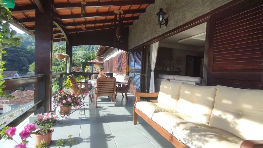 Imagem Casa para Venda em Teresópolis / RJ no bairro Quinta da Barra