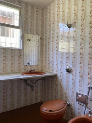 Imagem Casa ótima localização, comercial e residencial.