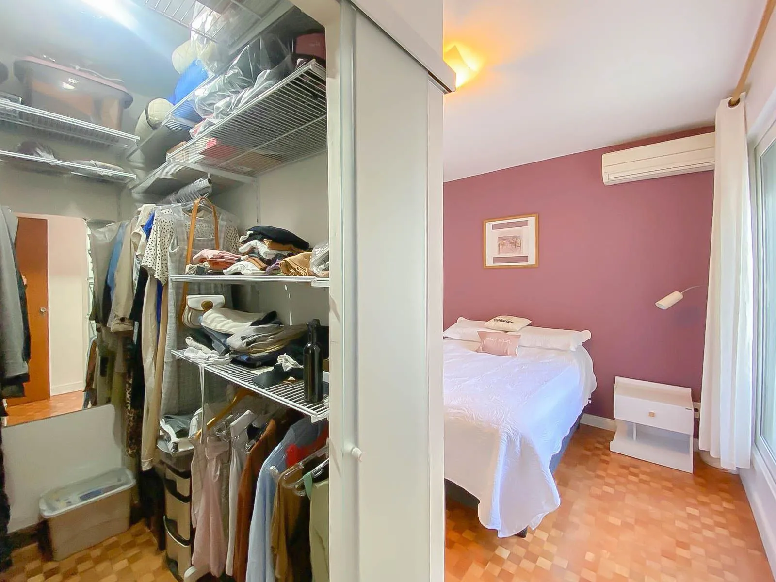 Imagem Apartamento 2 Dormitórios com Suíte, Closet, Escritório e Garagem no Rio Branco