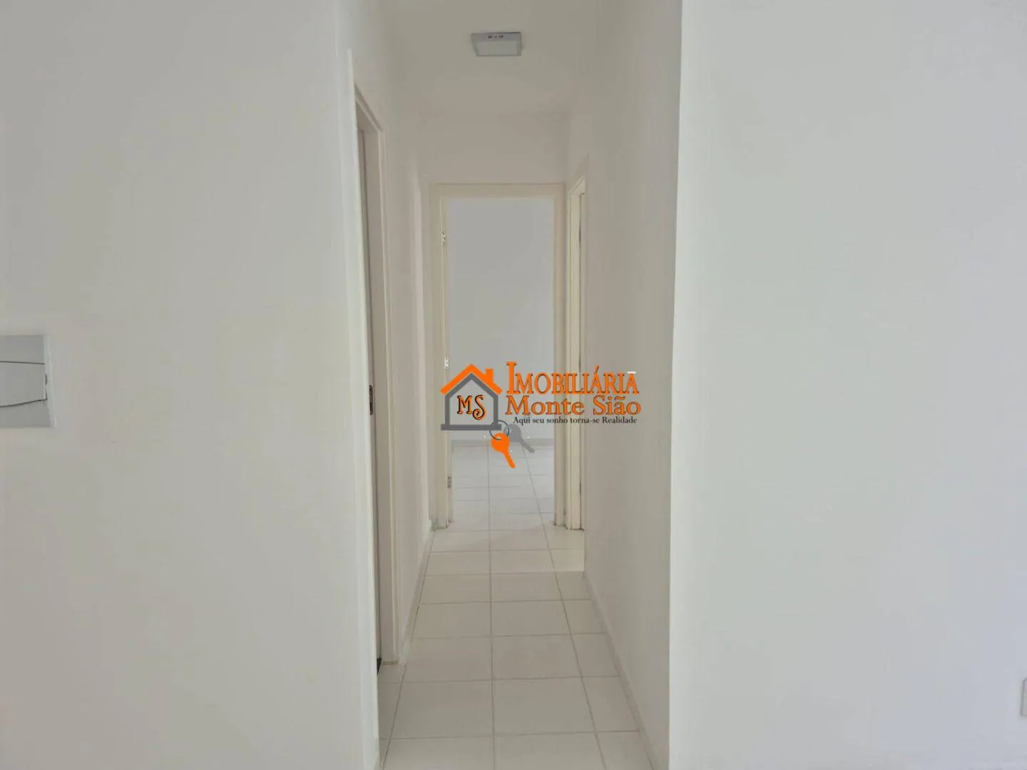 Imagem Apartamento com 2 dormitórios à venda, 56 m² por R$ 260.000,00 - Jardim Cristiano - Itaquaquecetuba/SP