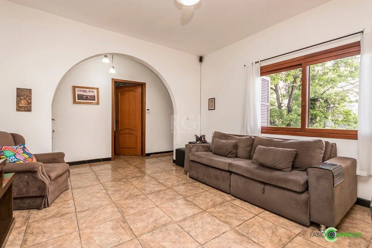 Imagem Casa para Venda - 168m², 3 dormitórios, sendo 1 suites, 3 vagas - Medianeira