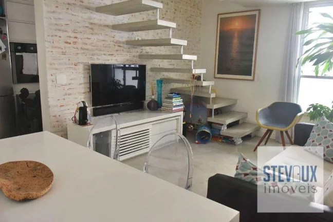 Imagem Duplex reformado próximo a Hélio Pellegrino