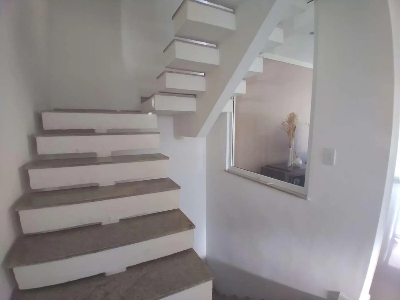 Imagem Casa à venda no bairro Vila Valqueire em Rio de Janeiro/RJ