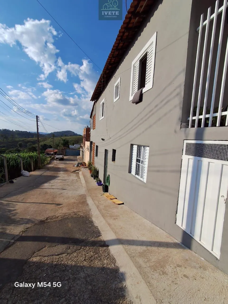 Imagem Excelente Oportunidade! Terreno com duas Casas em Socorro, SP