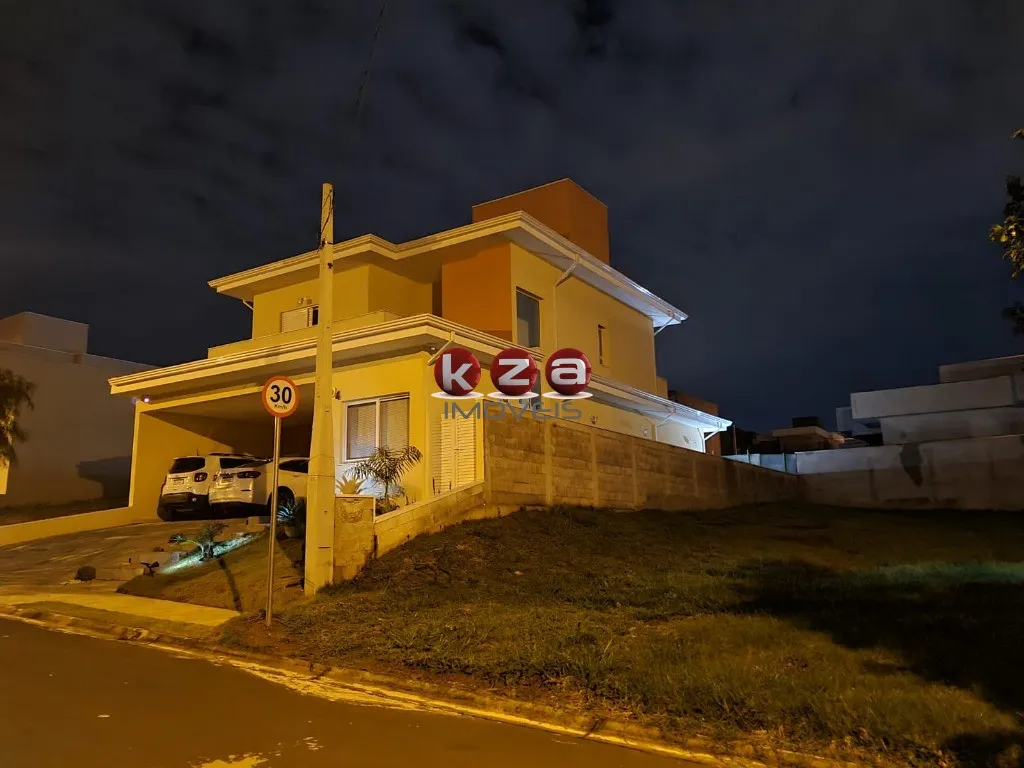 Imagem Casa à venda em Valinhos-SP: 3 quartos, 1 suíte, 2 salas, 3 banheiros, 2 vagas de garagem, 207,98m² no Jardim São Marcos!