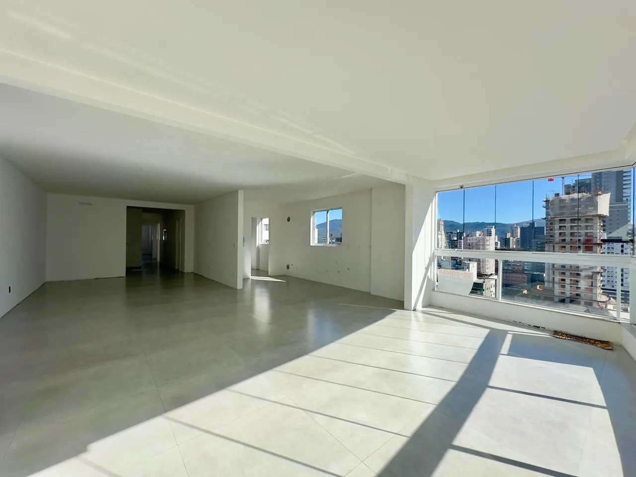 Imagem Apartamento à venda com 158m2 por R$ 2.135.000,00