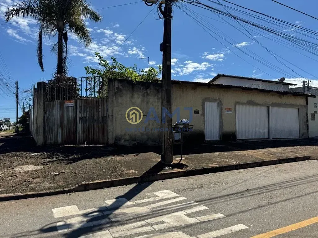 Imagem CASA À VENDA NO SETOR HELVÉRICA - APARECIDA DE GOIÂNIA