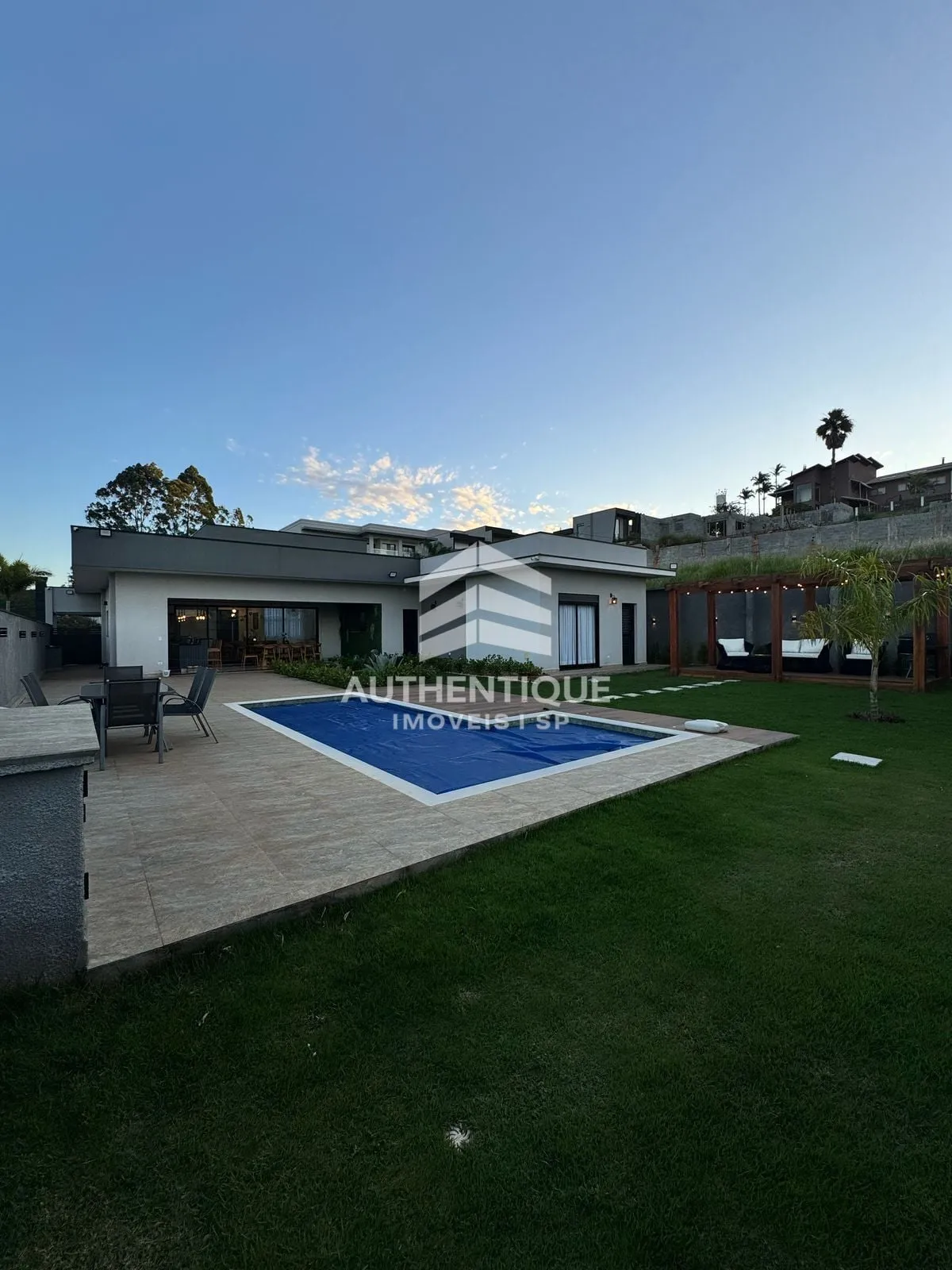 Imagem Casa de Alto Padrão - Condomínio Shamballa 3 | Atibaia/SP