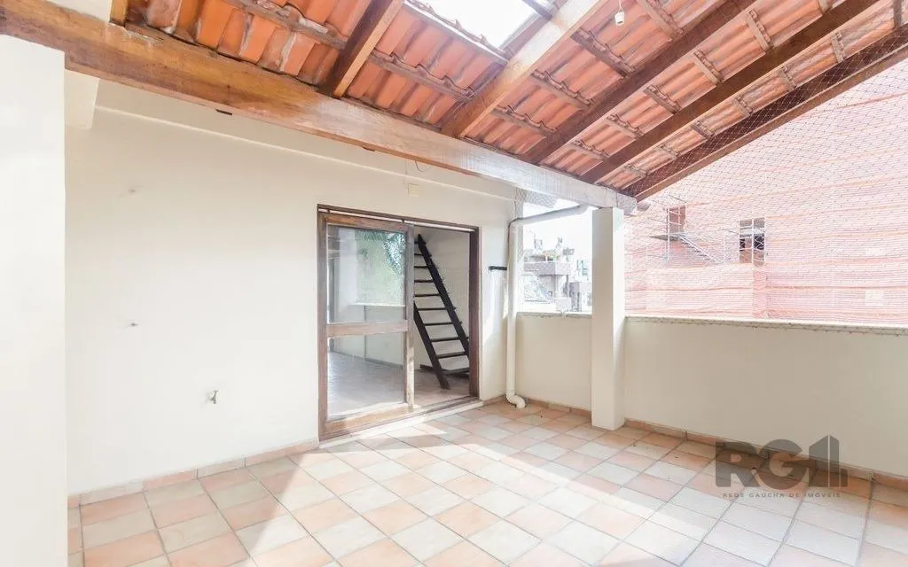 Imagem Ótima cobertura de 200 m² com 2 dormitórios e 1 vaga de garagem.