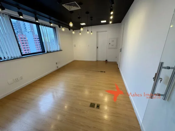 Imagem Sala/Conjunto Comercial para Locação em Pinheiros, São Paulo-SP: 2 Salas, 2 Banheiros, 2 Vagas de Garagem, 70m² de Área