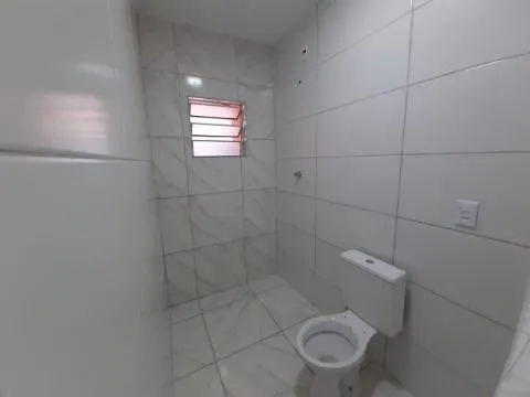 Imagem VENDA DE CASA TÉRREA NO BAIRRO MARROCOS, EM ITANHAÉM/SP DIVISA COM MONGAGUÁ, OPORTUNIDADE, 170m², 2 quartos, cozinha americana. CONSULTE-NOS.