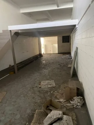 Imagem Alugo 2 Salões Comercial em Santo André. Vila Valparaiso
