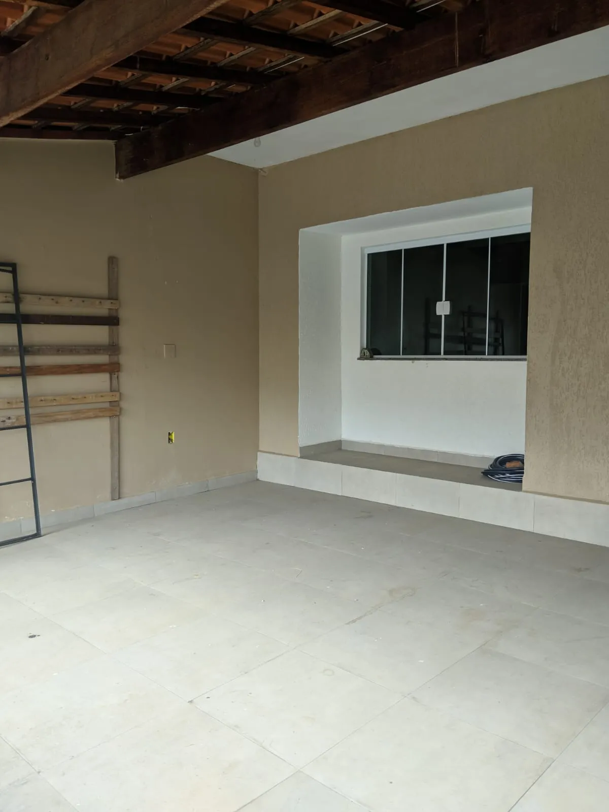 Imagem Casa Ampla e Confortável com 5 Dormitórios no Parque Jataí II-