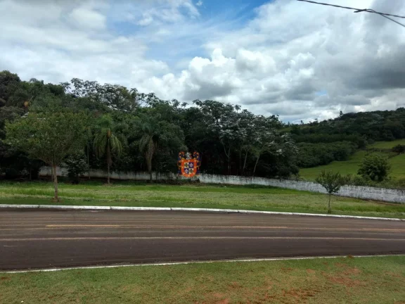 Foto do imóvel Terreno à venda, 742 m² por R$ 410.000,00 - Condomínio Jardim Flamboyan - Bragança Paulista/SP