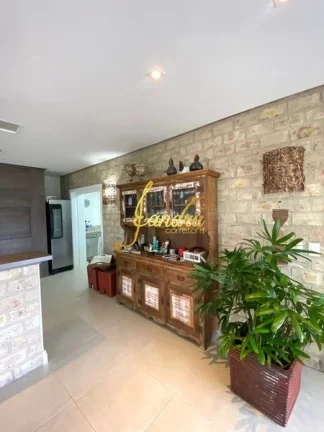 Imagem Casa condomínio Beira mar de alto padrão 05 suites