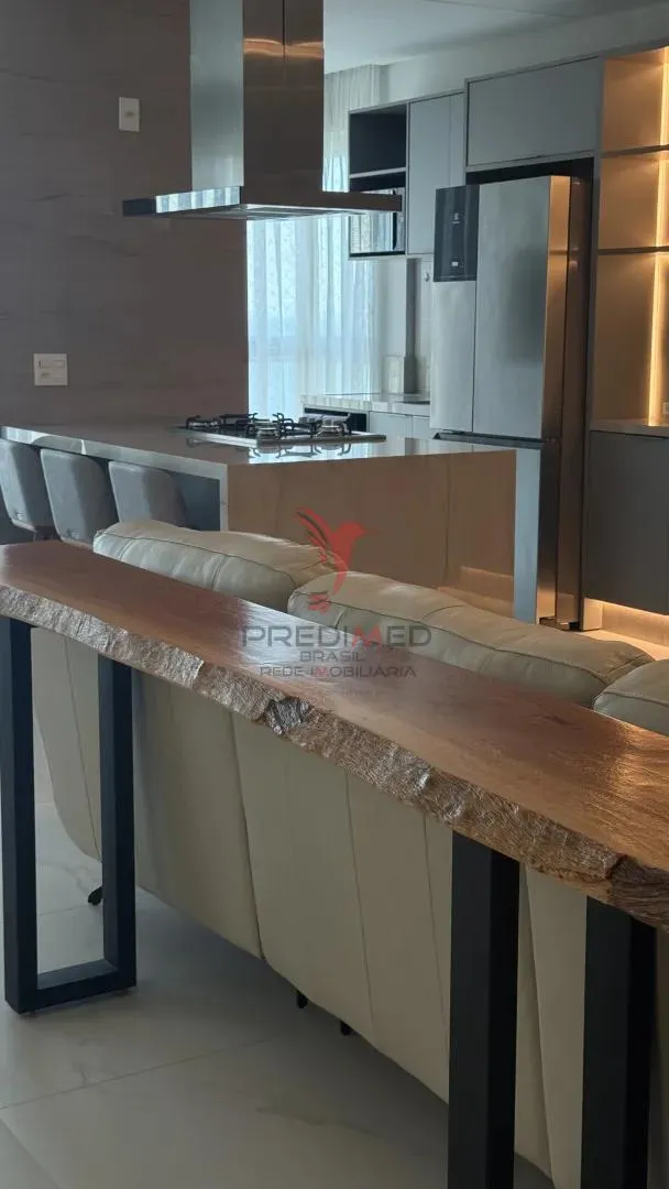 Imagem Luxo e Exclusividade na Meia Praia: Apartamento Mobiliado no Garden Square Residence