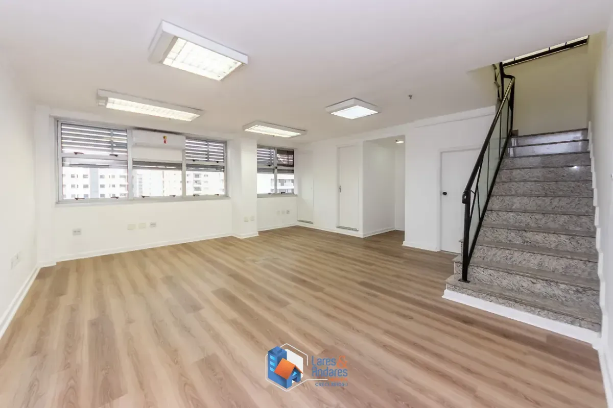 Imagem Conjunto comercial para venda e locação em Indianópolis, 211m²