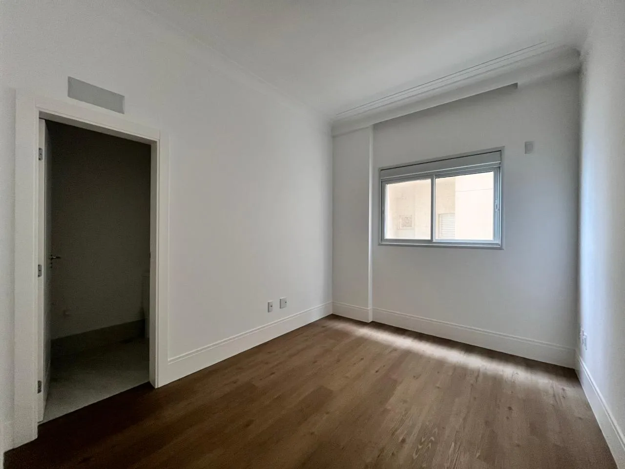 Imagem Apartamento com vista para o mar à venda com 217m2 por R$ 7.800.000,00