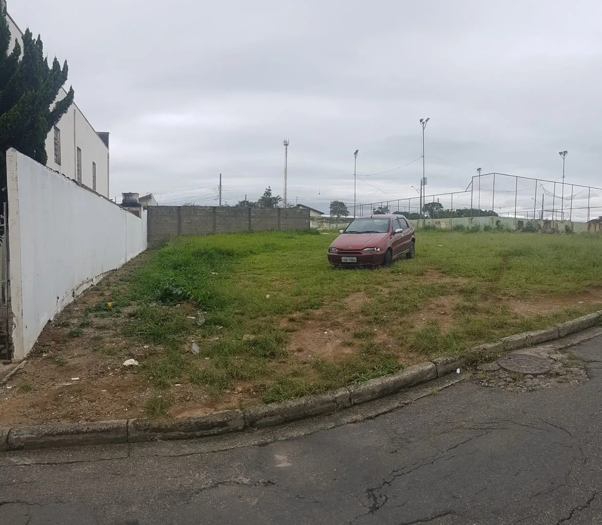 Imagem Terreno à venda 300M², Jardim Princesa, Pindamonhangaba - SP
