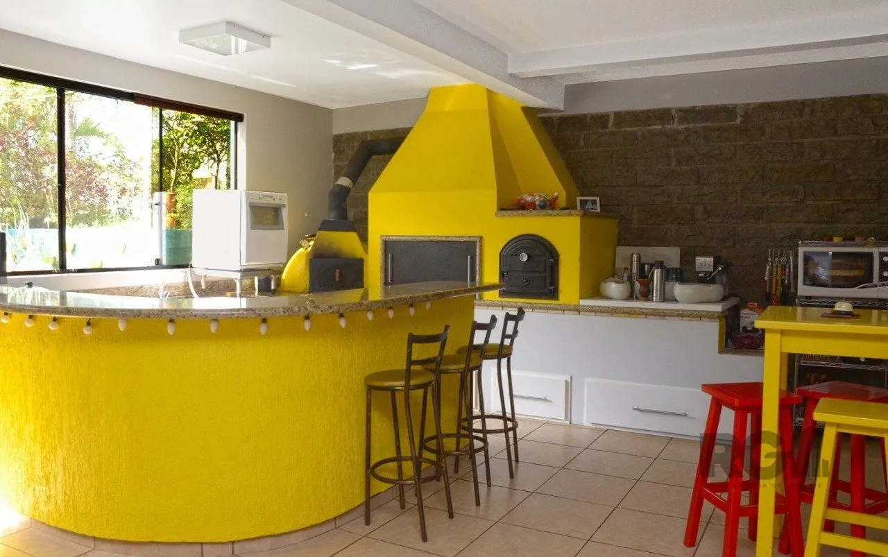 Imagem Casa de Condomínio em Elsa