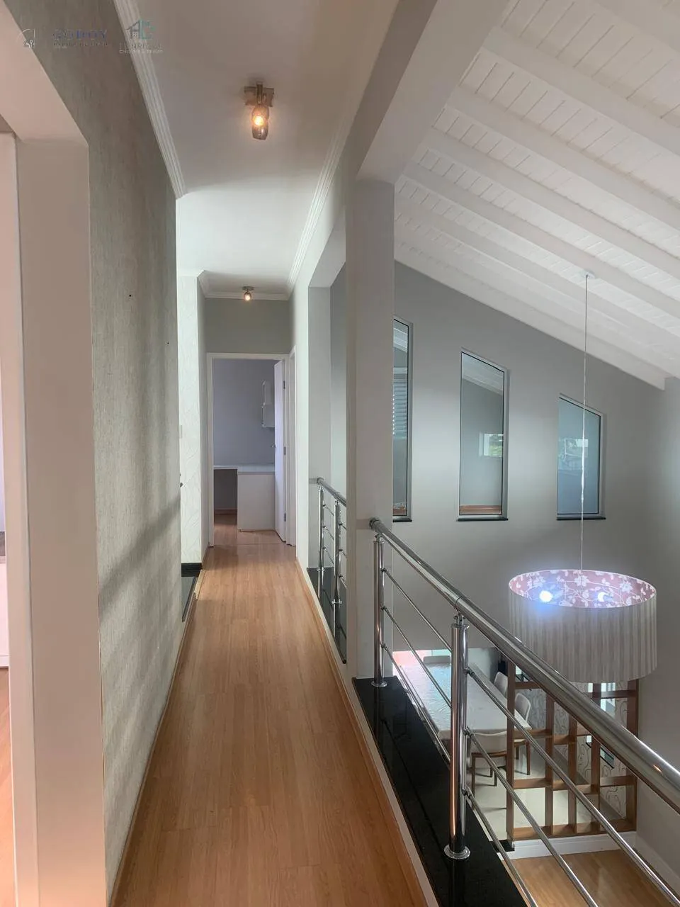 Imagem Conforto e lazer completos: casa com espaço gourmet, jacuzzi e 4 vagas