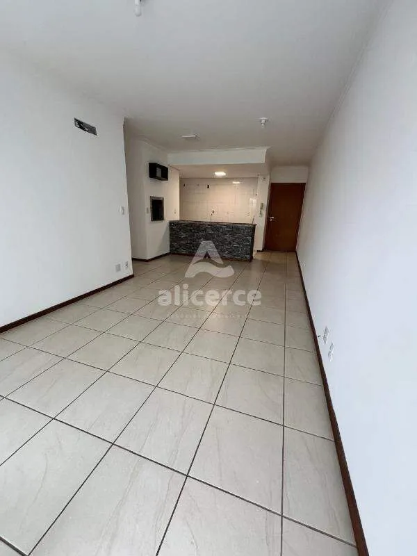 Imagem Apartamento à venda com 2 quartos 1 suíte, 75,02m² em Barreiros São José