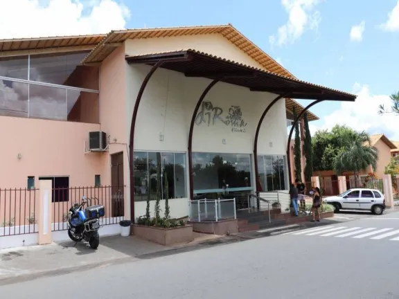 Flat com 1 Quarto para Temporada, 39 m² em Chácara Roma - Caldas Novas