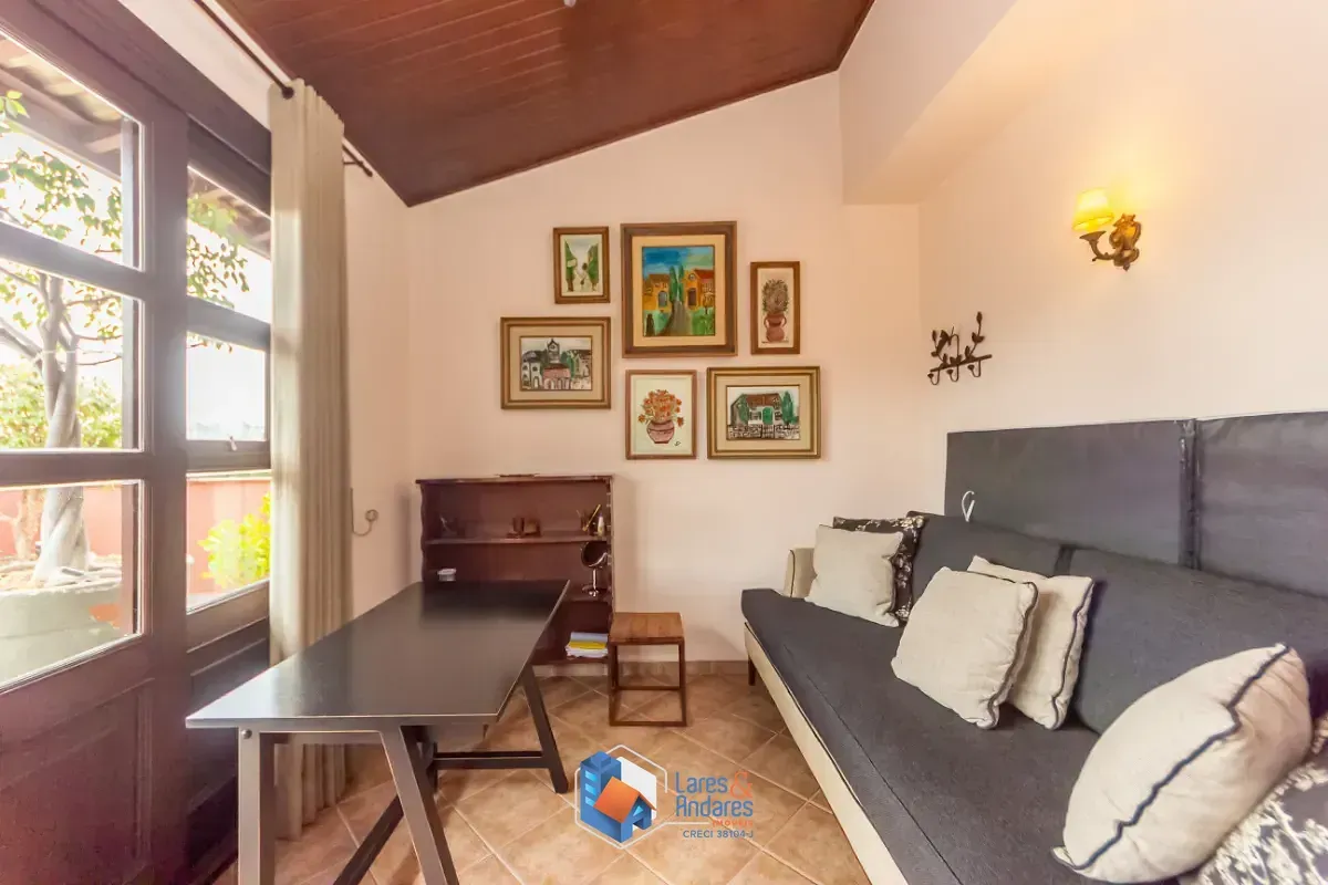 Imagem Casa para venda em Planalto Paulista com 3 quartos, 294m²