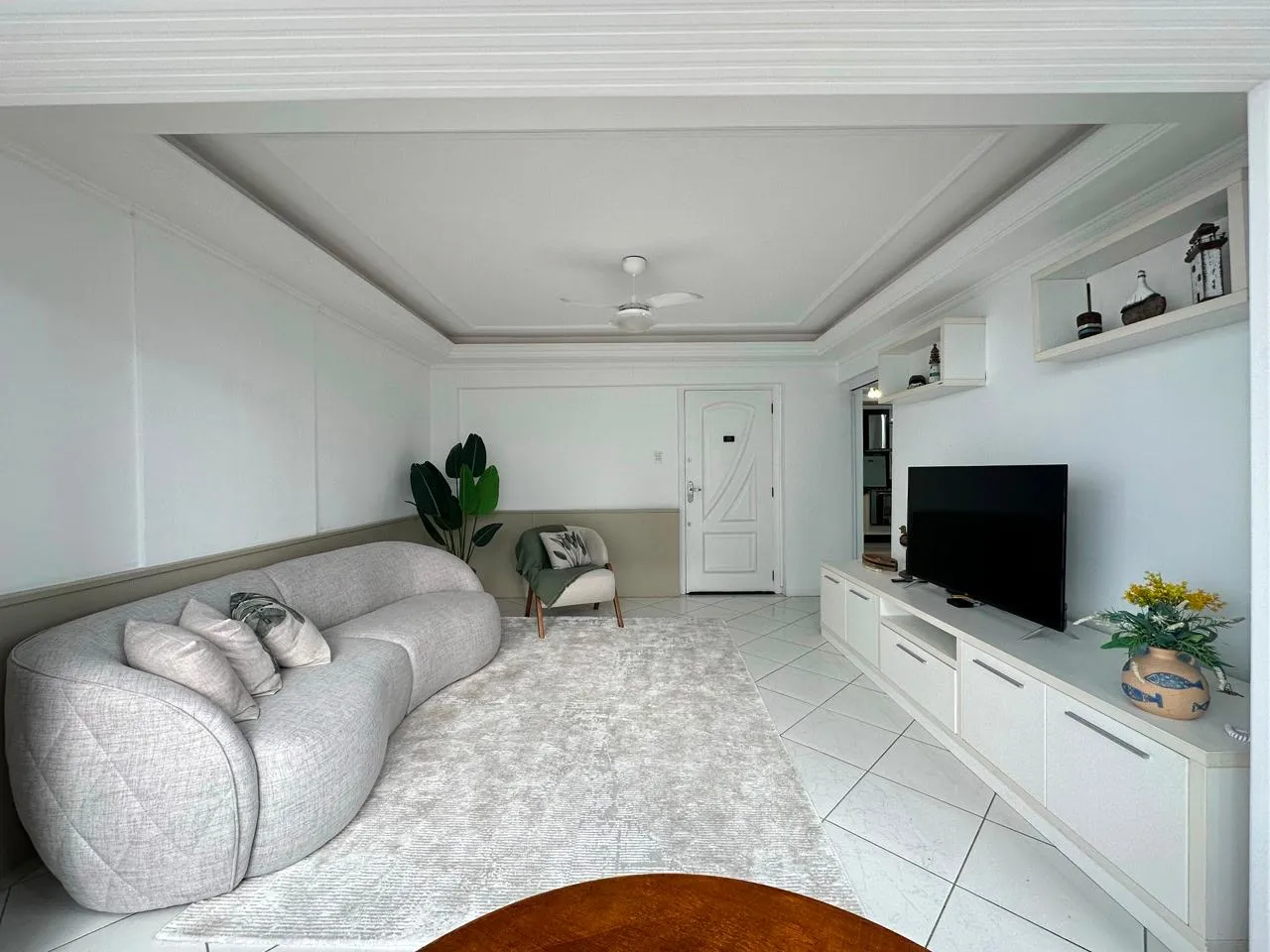 Imagem Apartamento com vista para o mar à venda com 165m2 por R$ 2.800.000,00