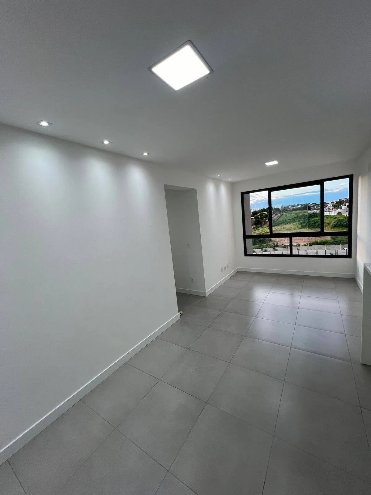 Imagem Apartamento 2quartos mobiliado condomínio Urbanit